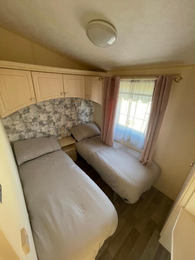 Willerby Granada 2-Bedroom Parkhome, Glasgow อัดดิงสตัน ภายนอก รูปภาพ